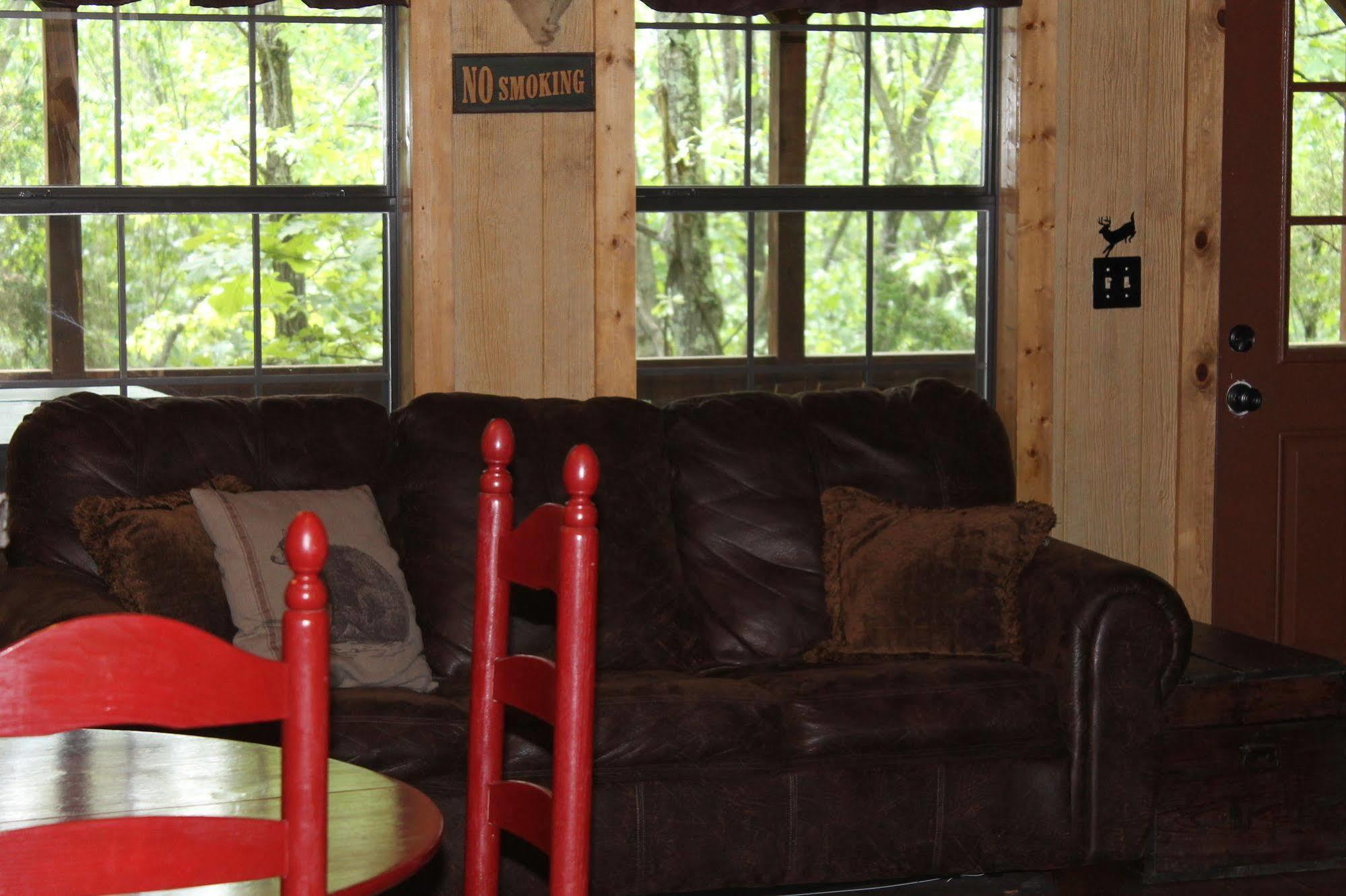 Reeds Spring Bear Creek Lodge Cabin Resort מראה חיצוני תמונה