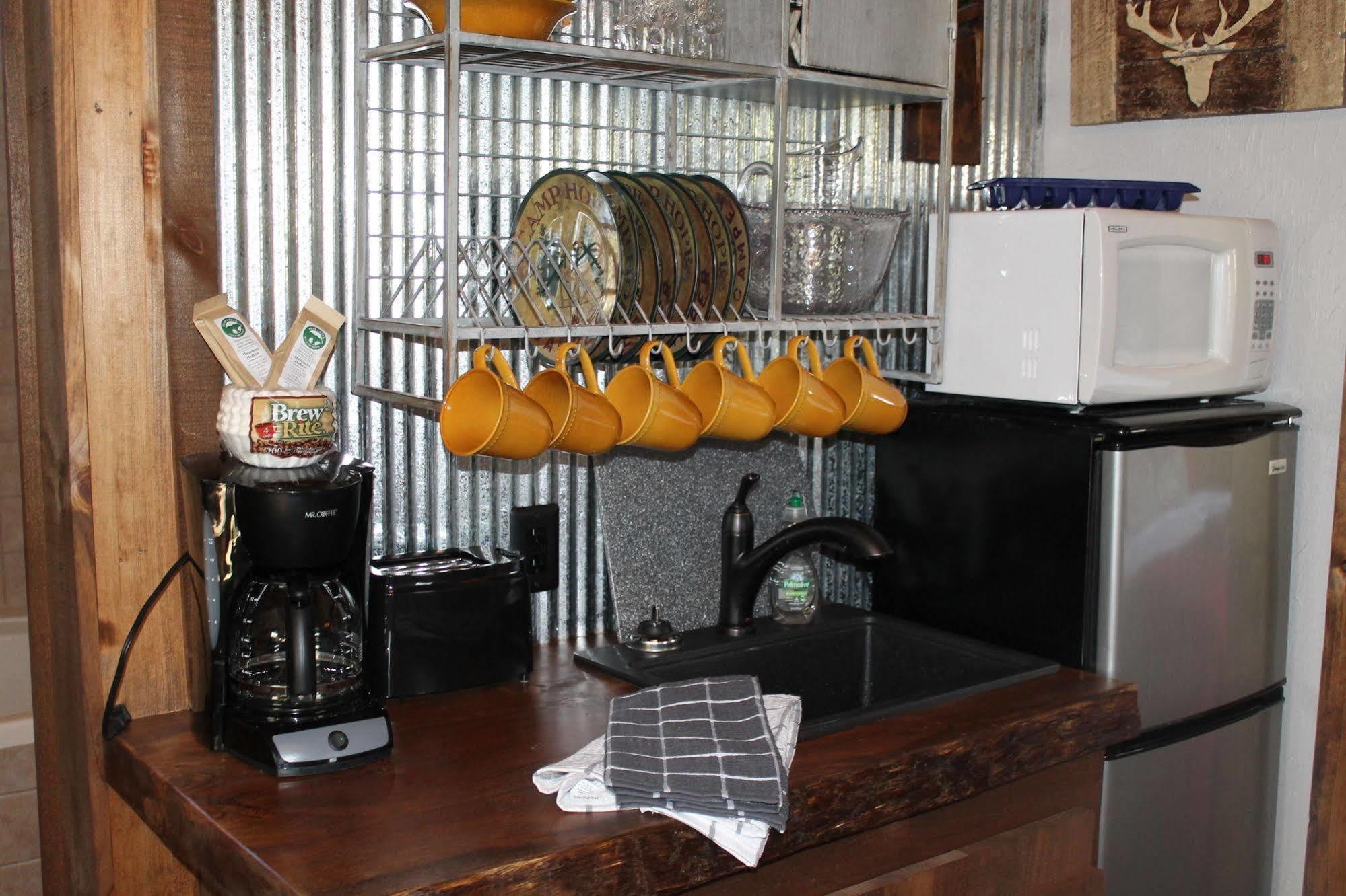 Reeds Spring Bear Creek Lodge Cabin Resort מראה חיצוני תמונה